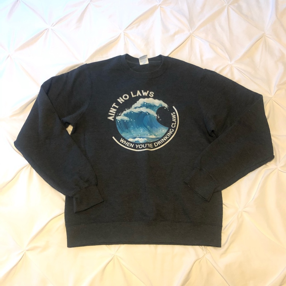 White claw sweat shirt